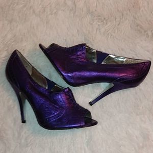 Jessica Simpson metallic purple bootie heel